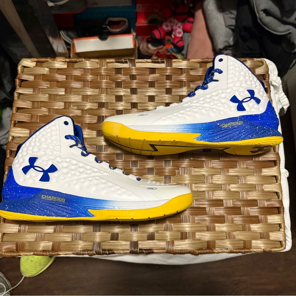 Under Armour Curry 1 Retro away “Dub Nation”